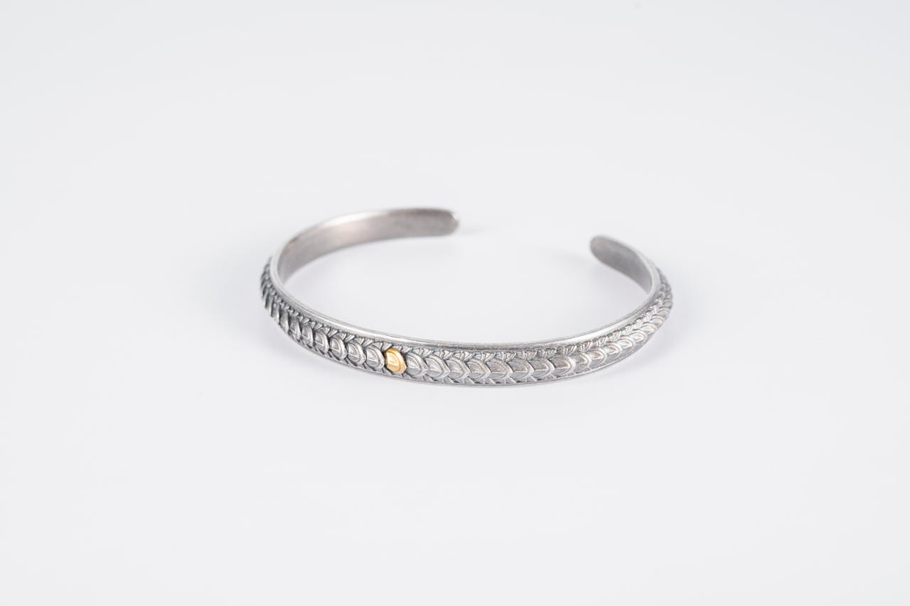 Elegant Silver Bracelet for Special Occasions