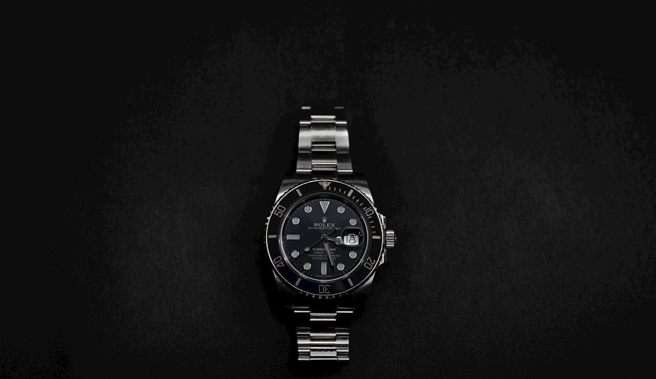 Classic Watch - Timeless Elegance