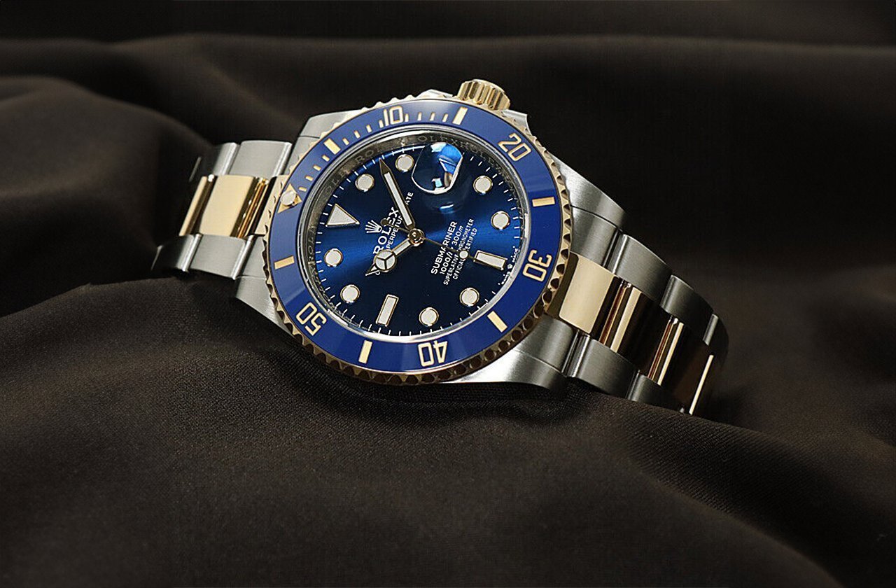 Rolex Submariner «Bluesy» – синий циферблат, сталь и золото 18 карат, 41 мм