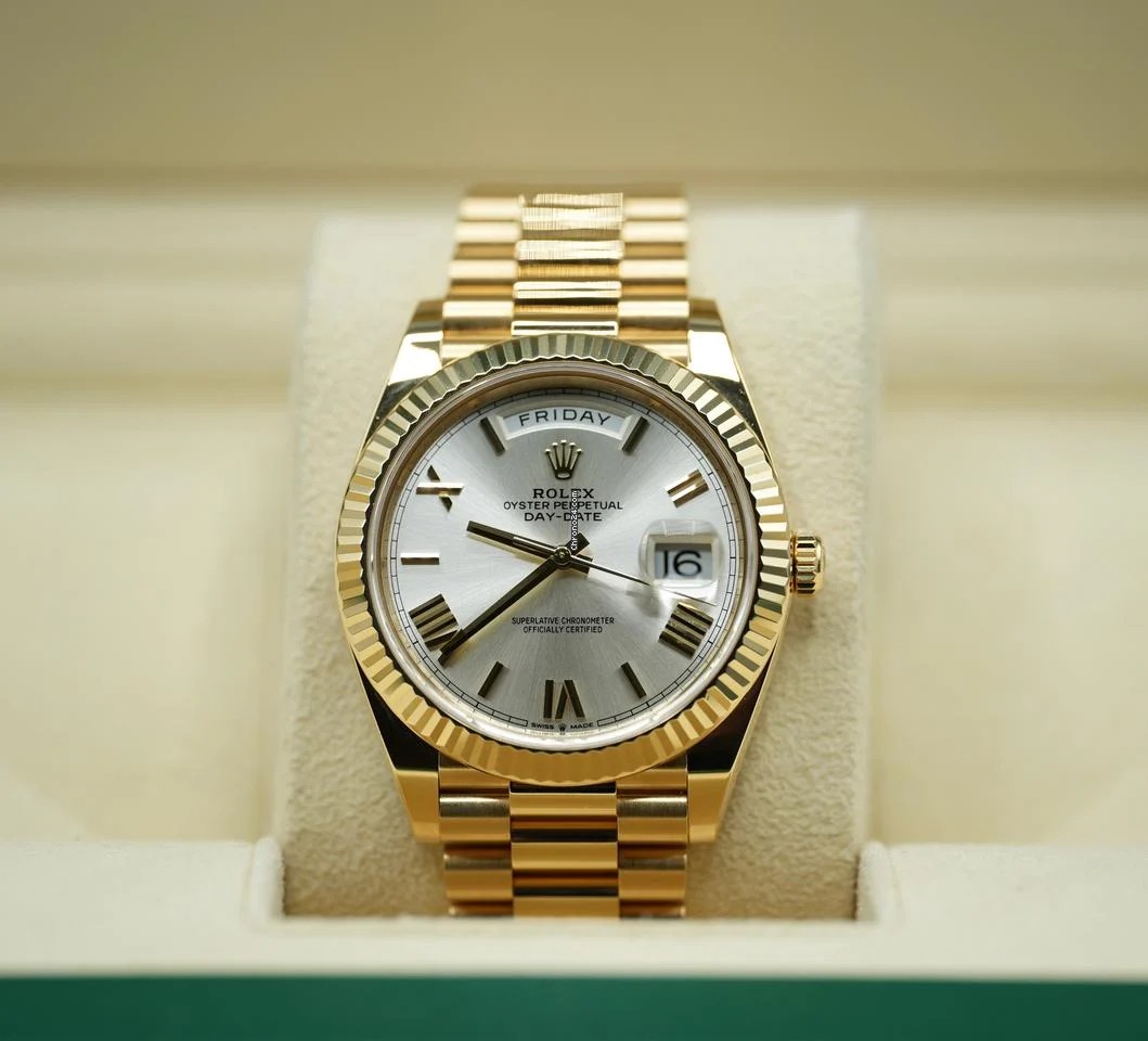 Rolex Day-Date 40 – серебристый циф