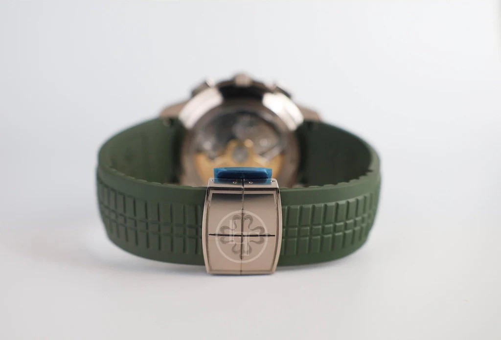 Patek Philippe Aquanaut Chronograph – Green Dial, White Gold, 42.2mm