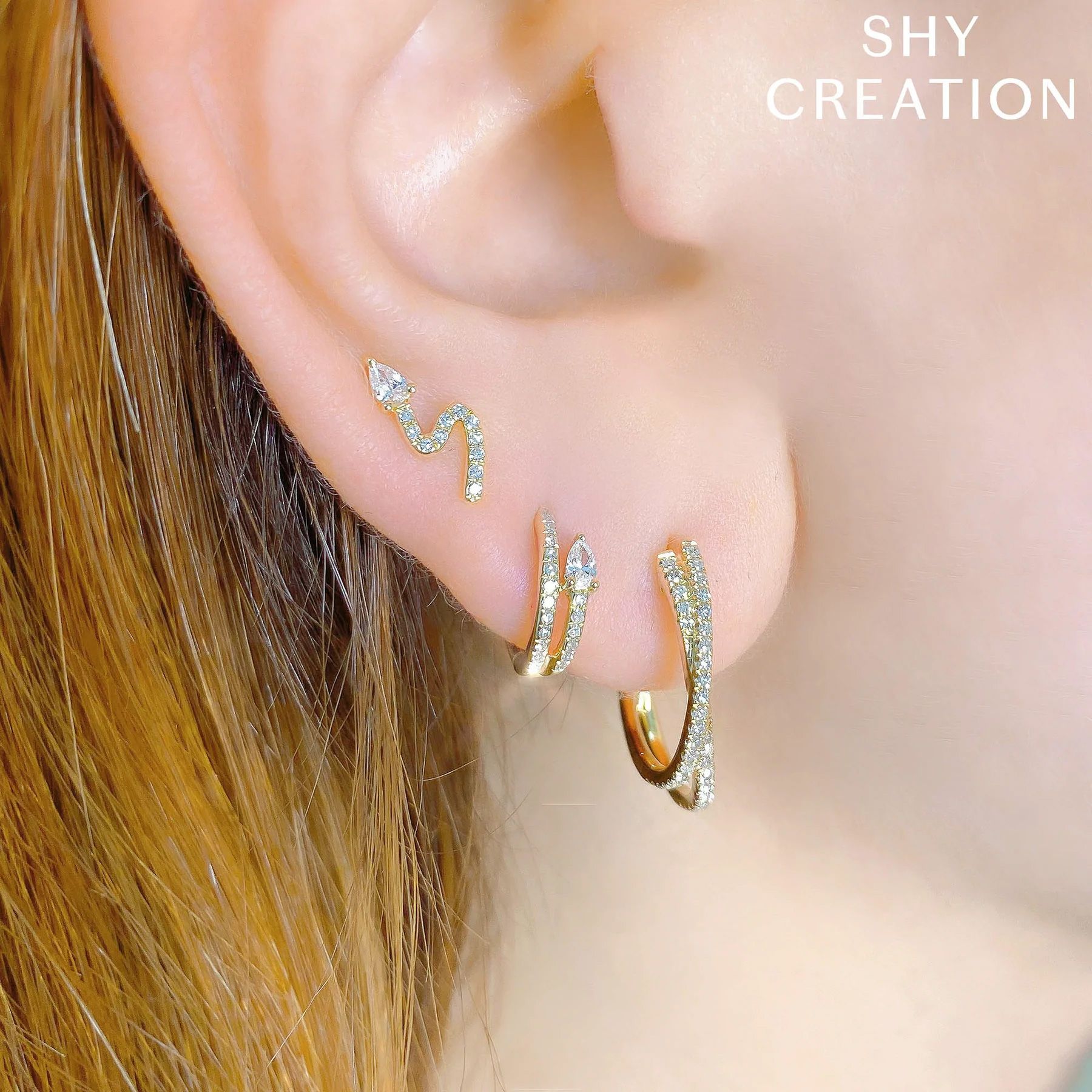 Shy Creation Creolen aus 14K Gelbgold mit Diamanten – 0,2 ct